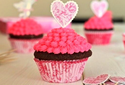 Chocolate Cupcakes With Pink Vanilla Icing. 