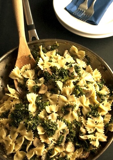 Farfalle With Kale And Mushrooms