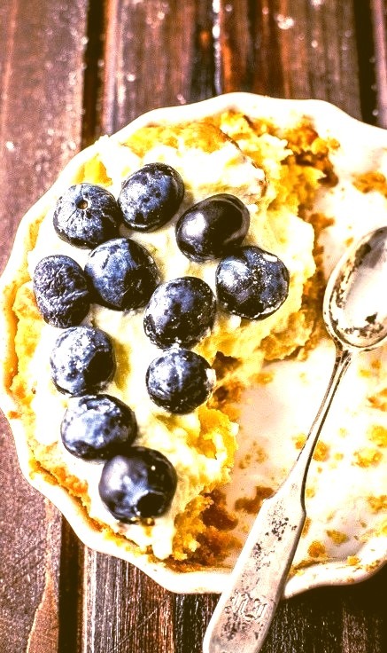 Blueberry Mascarpone Pie